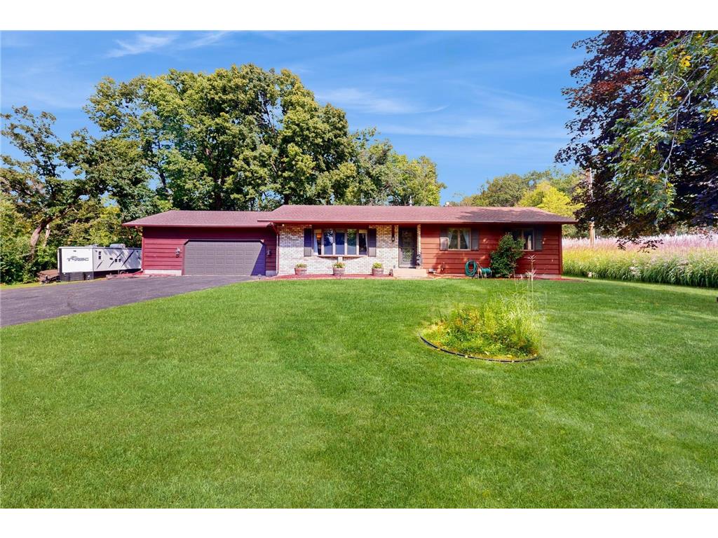 959 Priester Lane Hudson WI 54016 6590624 image1