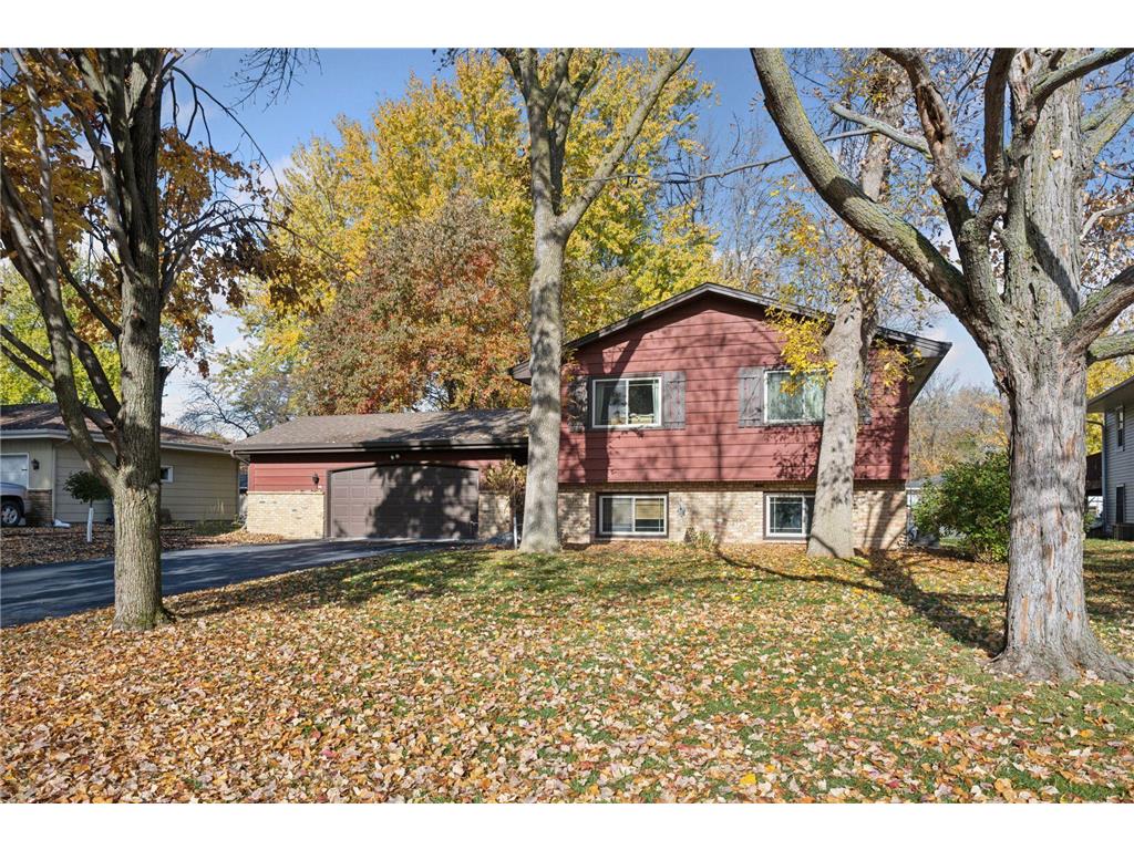 9590 99th Place N Maple Grove MN 55369 6651902 image1