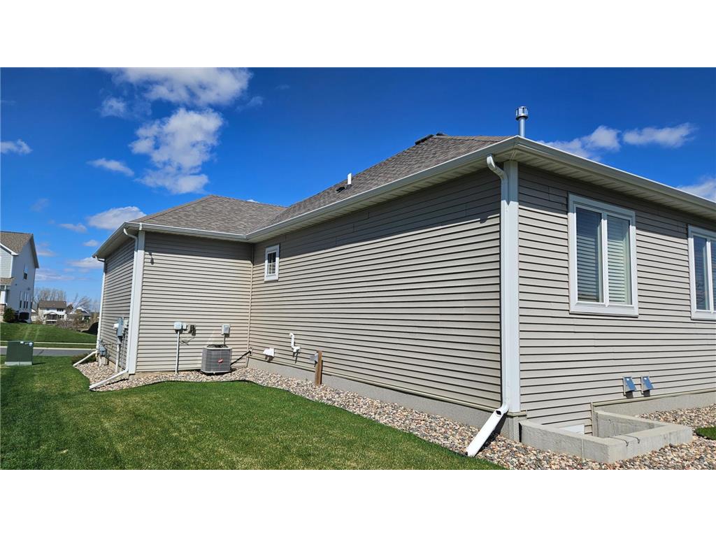 9591 James Circle N Lake Elmo MN 55042 7078080 image15