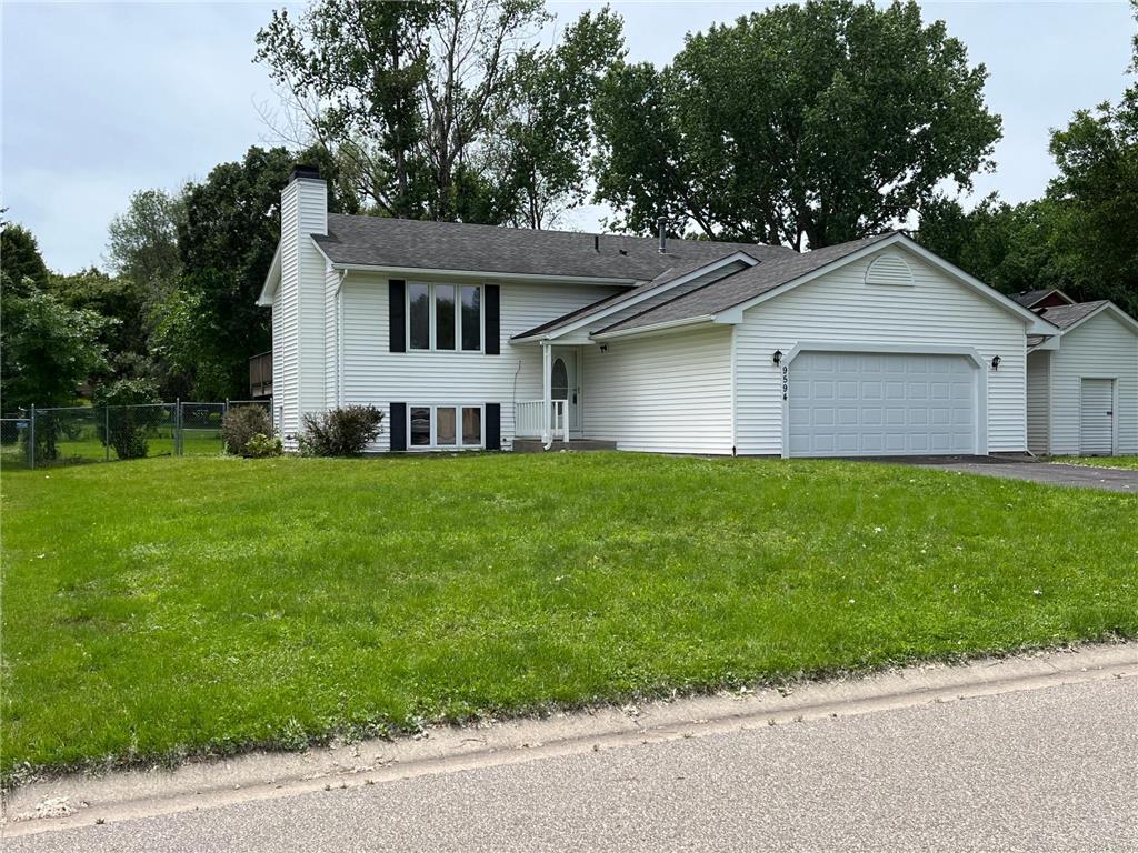 9594 208th Street W Lakeville MN 55044 6562418 image1