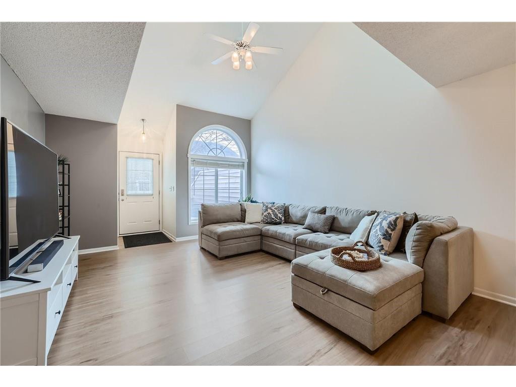 960 106th Lane NW #22 Coon Rapids MN 55433 6514641 image1