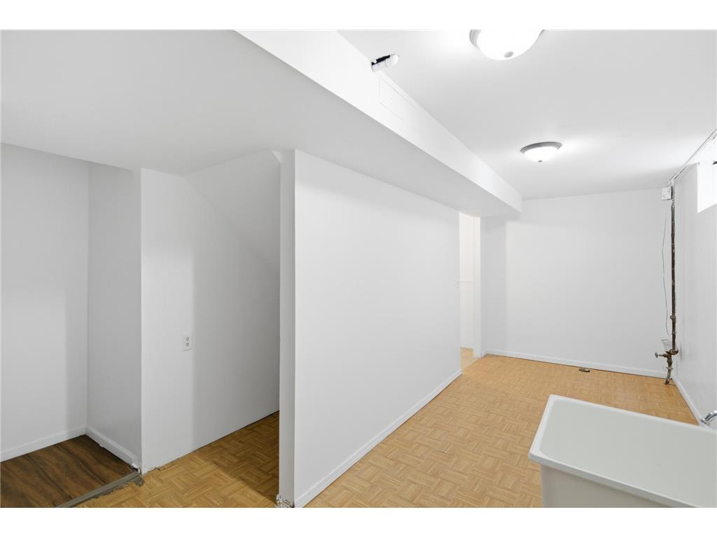 960 43 1/2 Avenue NE Columbia Heights MN 55421 6824791 image17