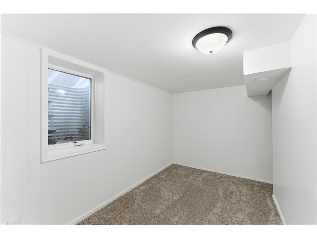 960 43 1/2 Avenue NE Columbia Heights MN 55421 6824791 image23