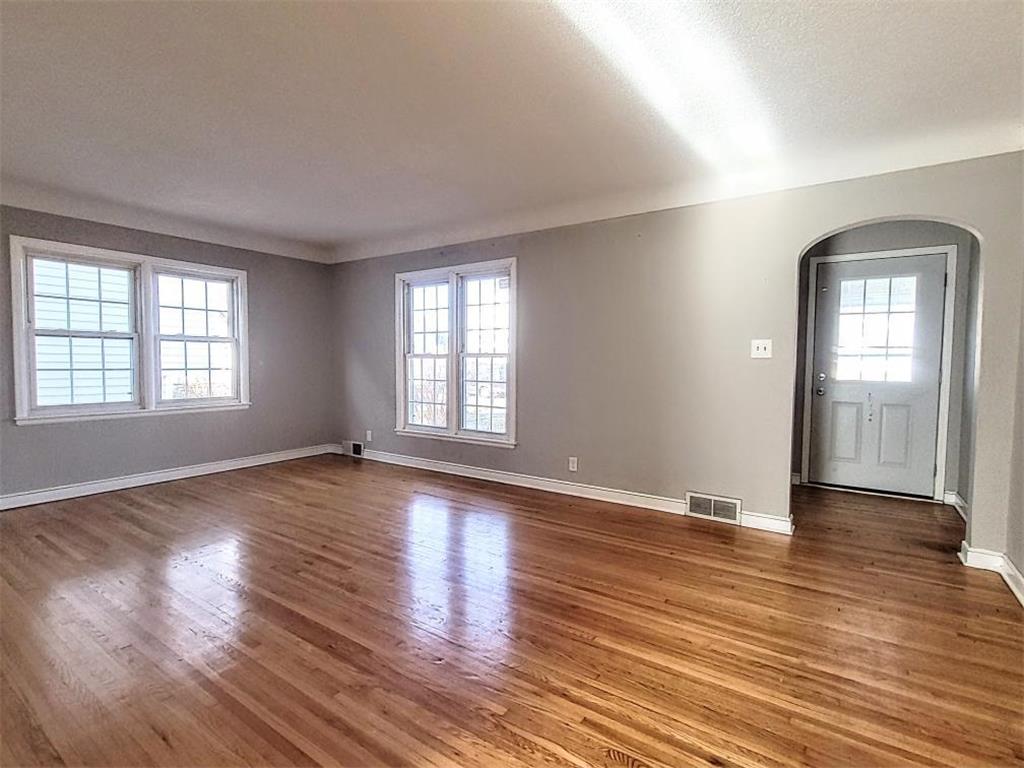 960 Geranium Avenue E Saint Paul MN 55106 6819444 image7