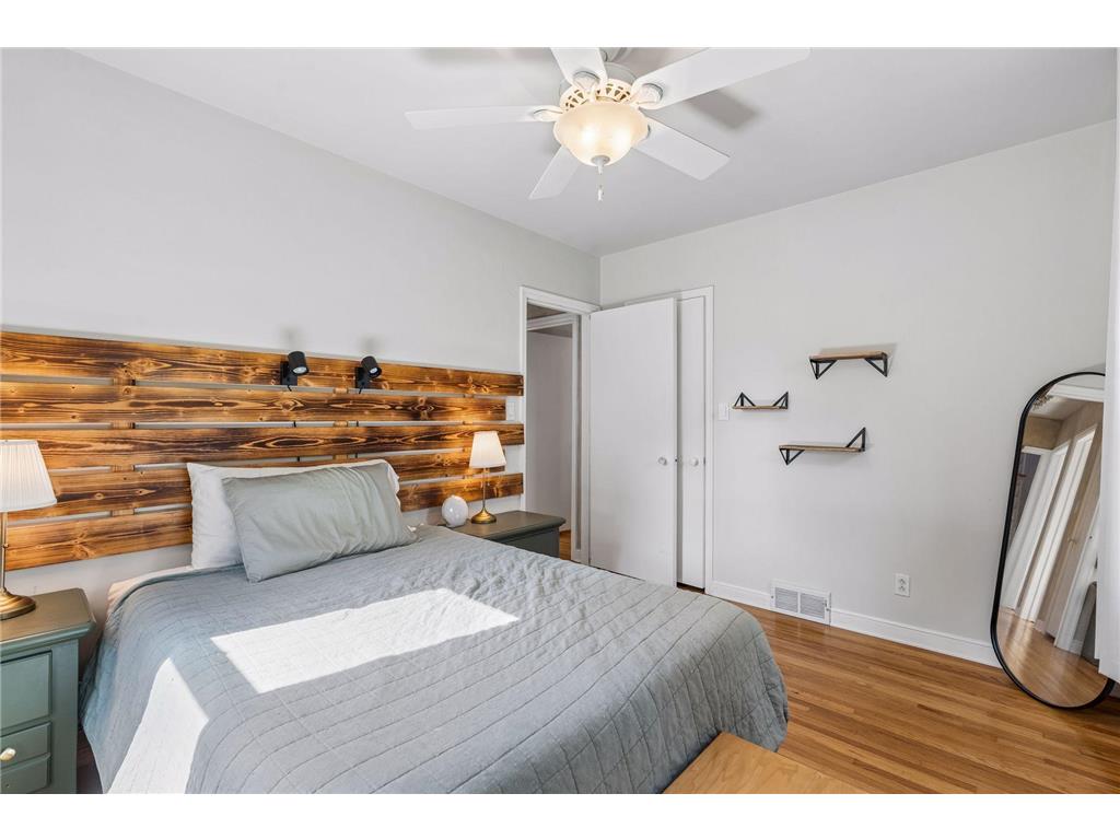 960 Hall Avenue West Saint Paul MN 55118 7108134 image17