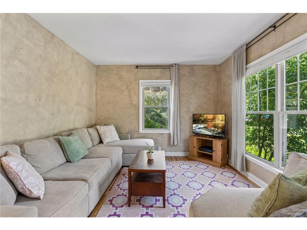 960 Hall Avenue West Saint Paul MN 55118 7108134 image6