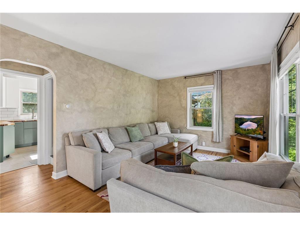 960 Hall Avenue West Saint Paul MN 55118 7108134 image8