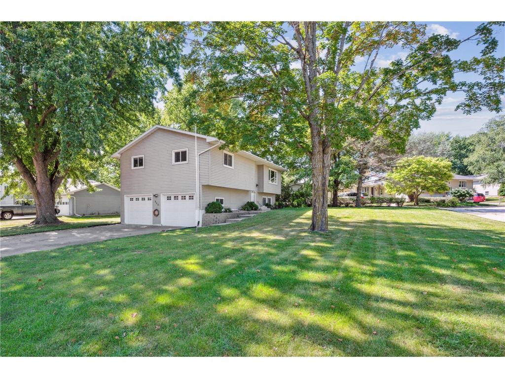 960 Liberty Lane Fairmont MN 56031 6594369 image1