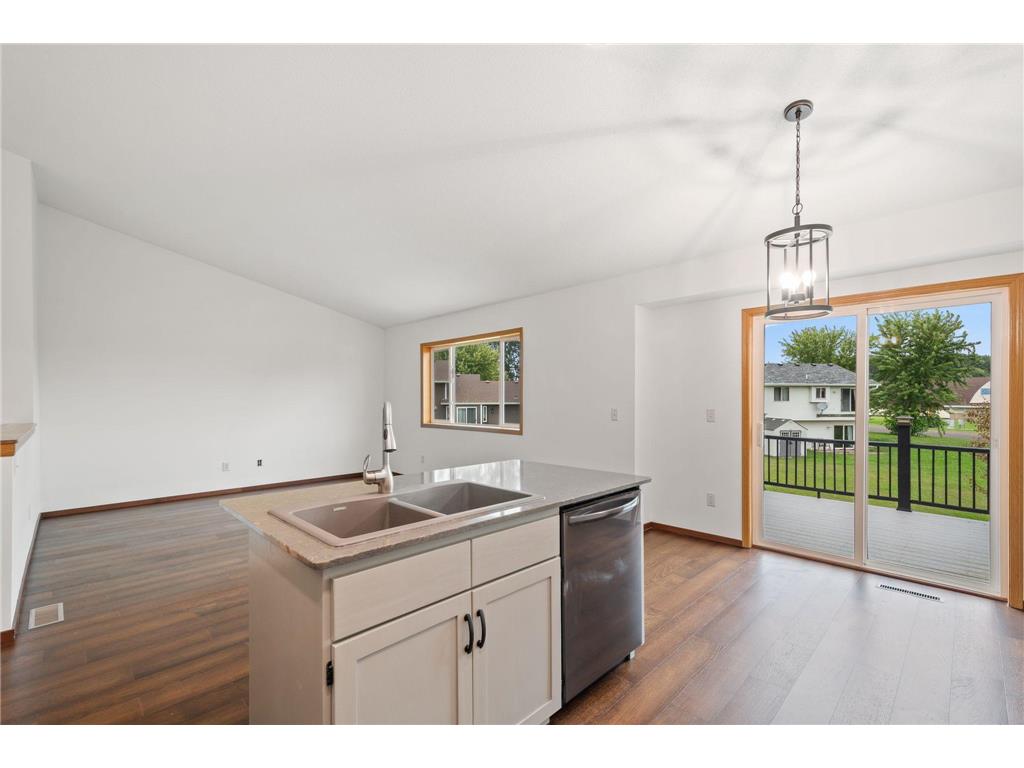 960 Rush Landing Court Rush City MN 55069 7007676 image6