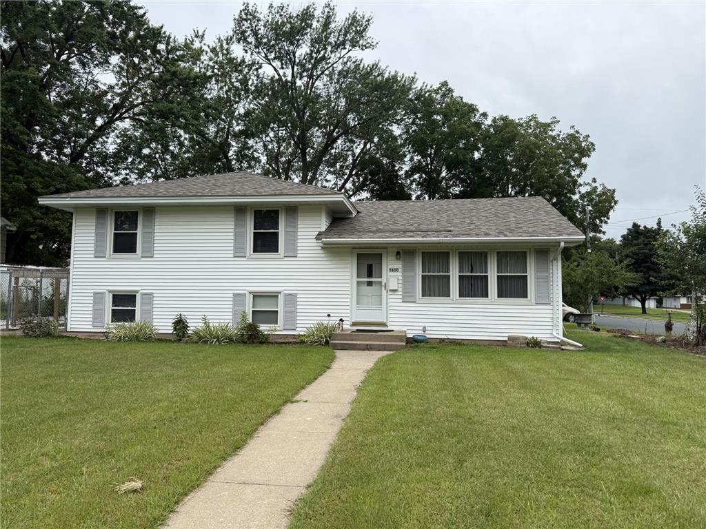 9600 Clinton Avenue S Bloomington MN 55420 6781068 image1