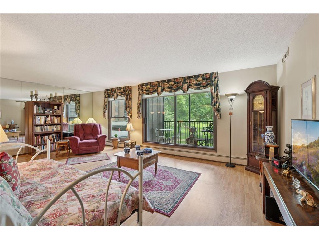 9600 Portland Avenue S #109 Bloomington MN 55420 6821183 image4