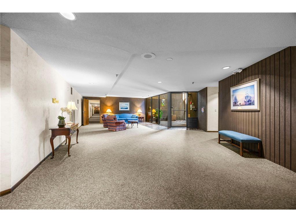 9600 Portland Avenue S #220 Bloomington MN 55420 7110528 image5