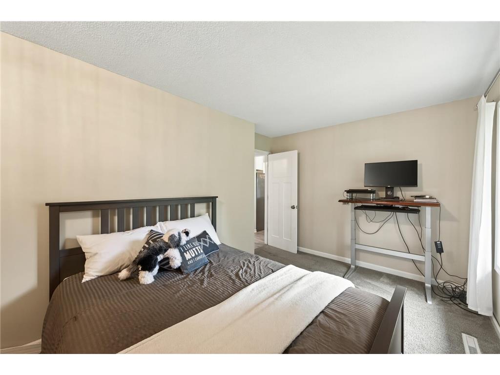 9601 Lonsdale Circle Minnetonka MN 55305 7080119 image18