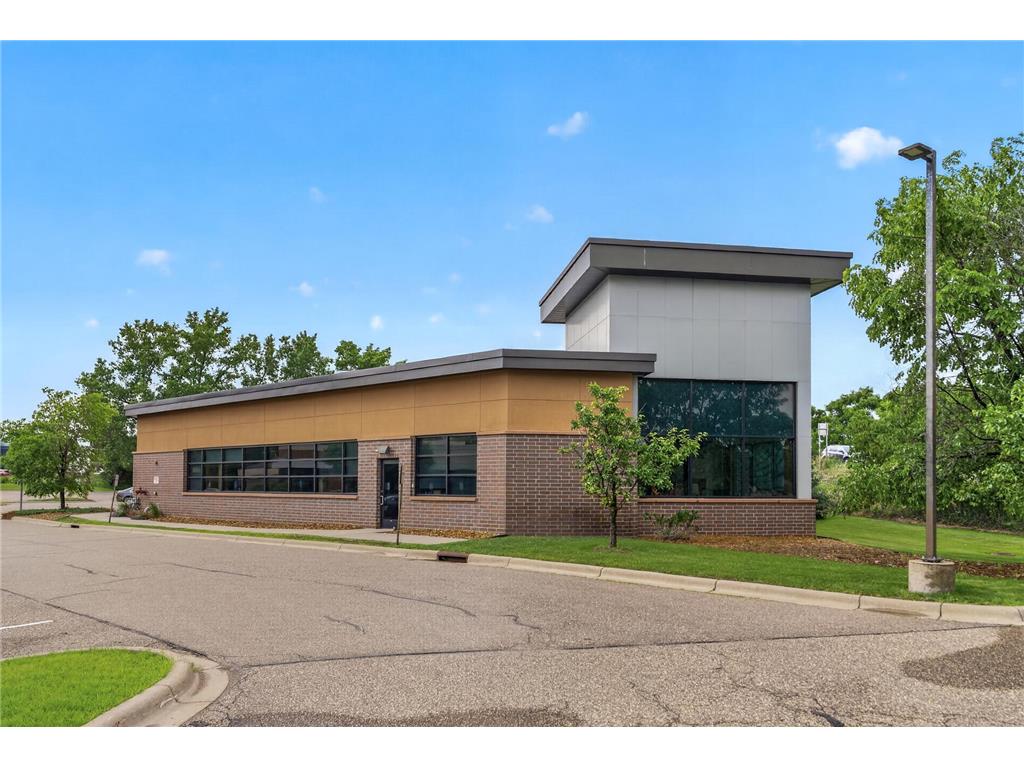 9605 Schmidt Lake Road Plymouth MN 55442 7097962 image1