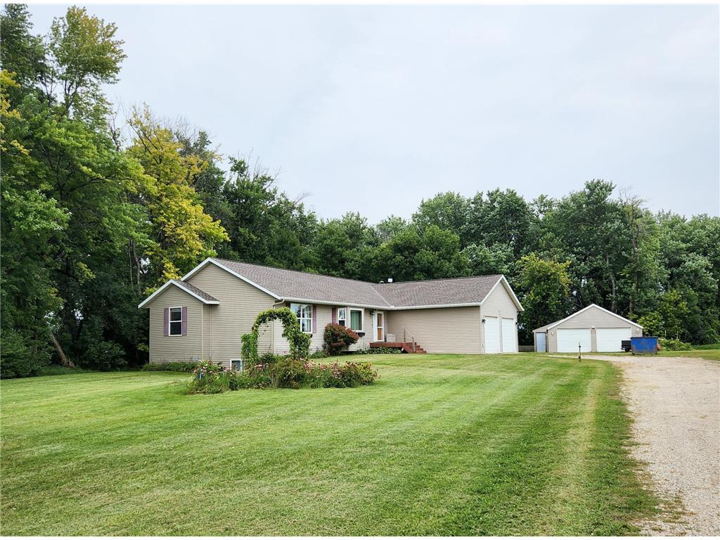 9608 60th Avenue SW Raymond MN 56282 6776487 image1
