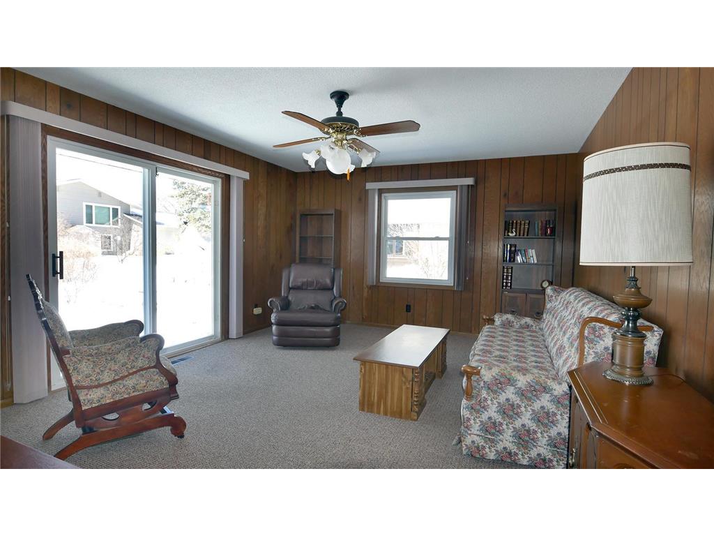 9608 Toledo Road Bloomington MN 55437 7041968 image10