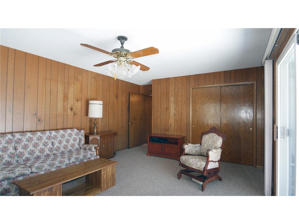 9608 Toledo Road Bloomington MN 55437 7041968 image11