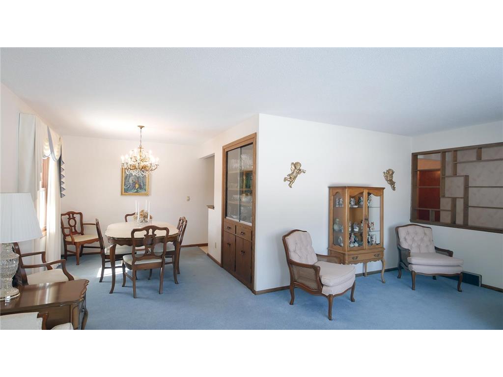 9608 Toledo Road Bloomington MN 55437 7041968 image7