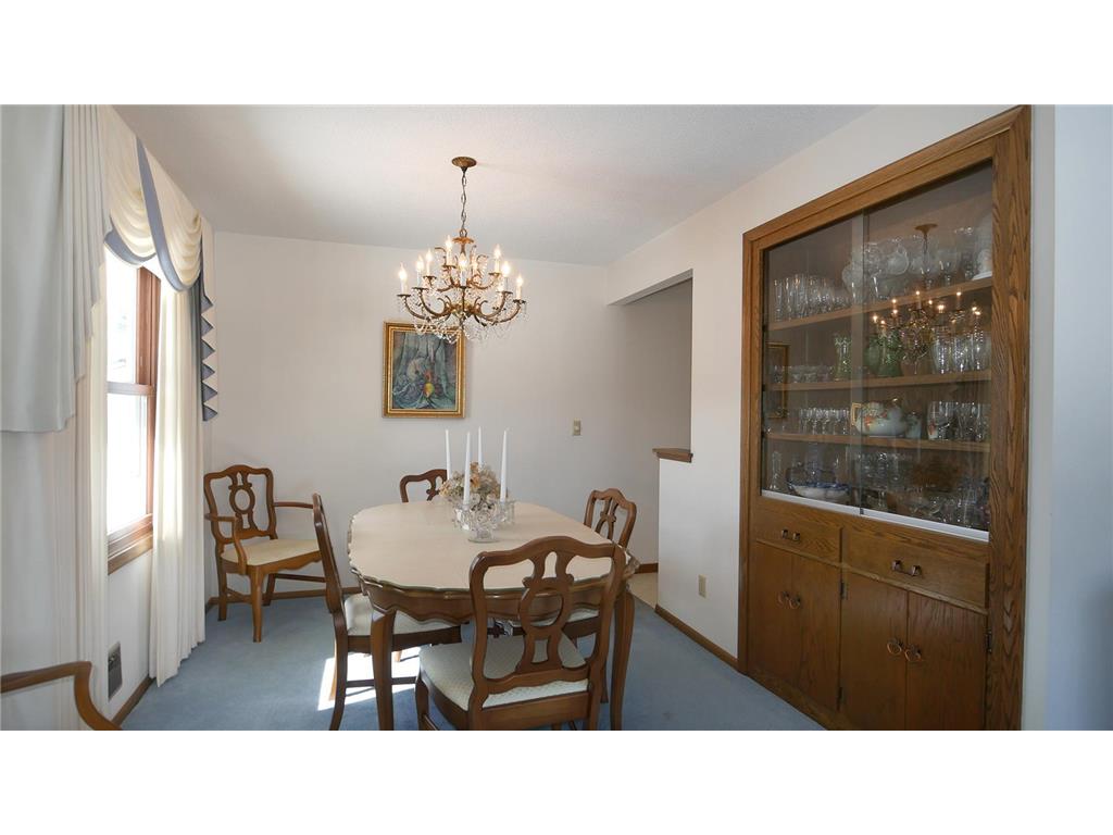 9608 Toledo Road Bloomington MN 55437 7041968 image8