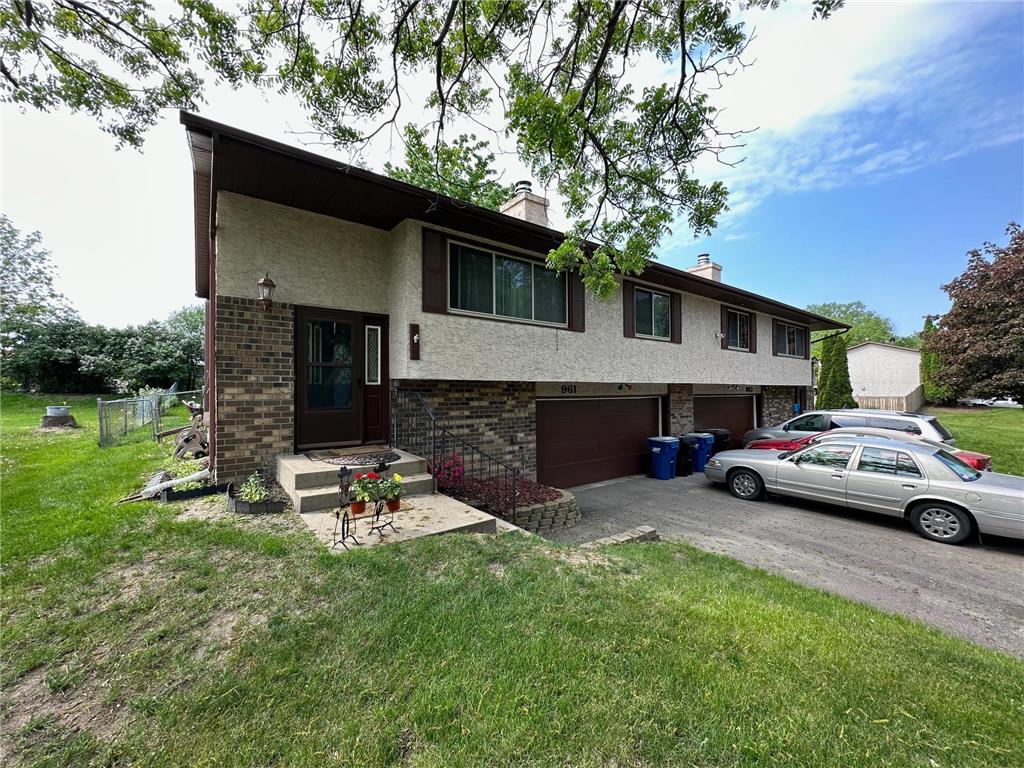 961 6th Street SW New Brighton MN 55112 6438912 image1