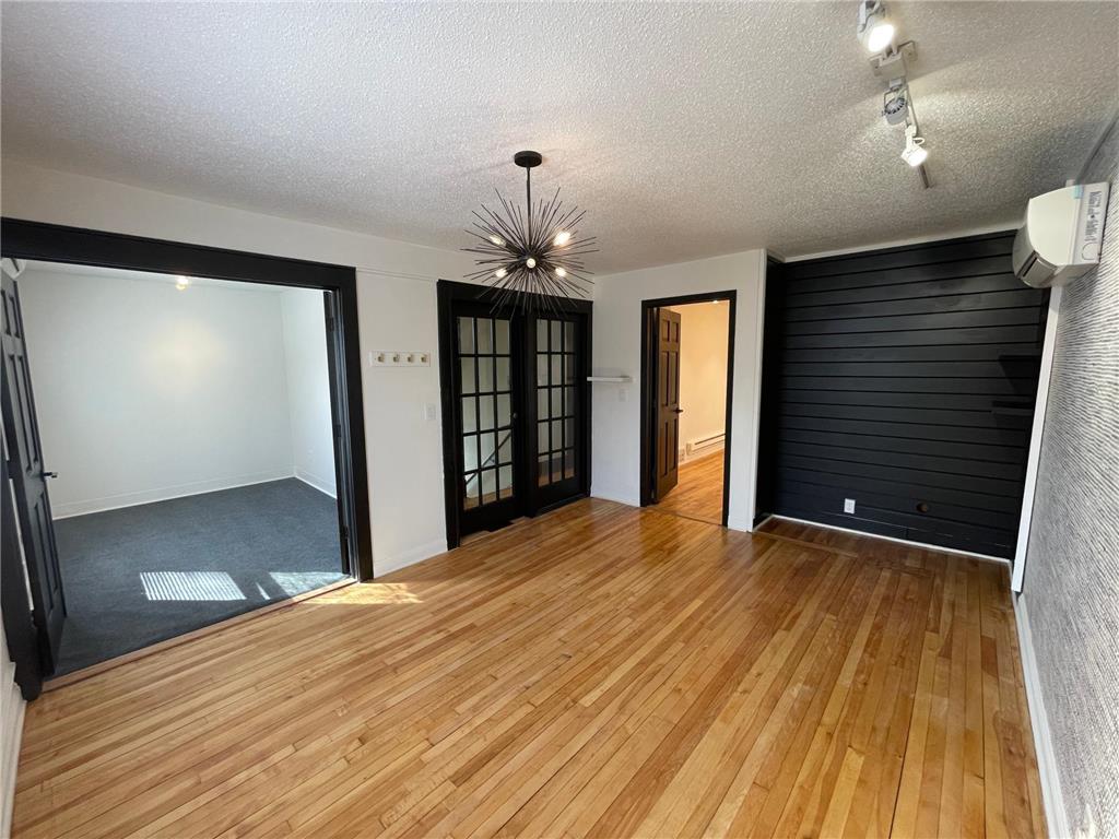 961 Grand Avenue Saint Paul MN 55105 7042224 image5
