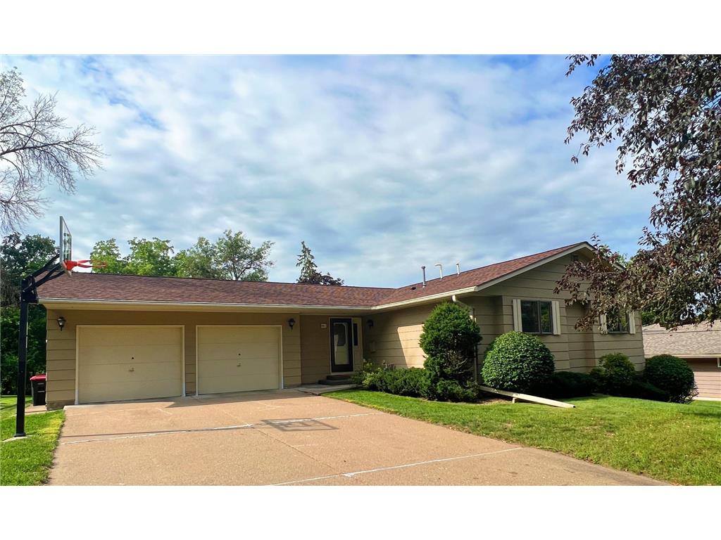 961 Hallstrom Drive Red Wing MN 55066 6415840 image1