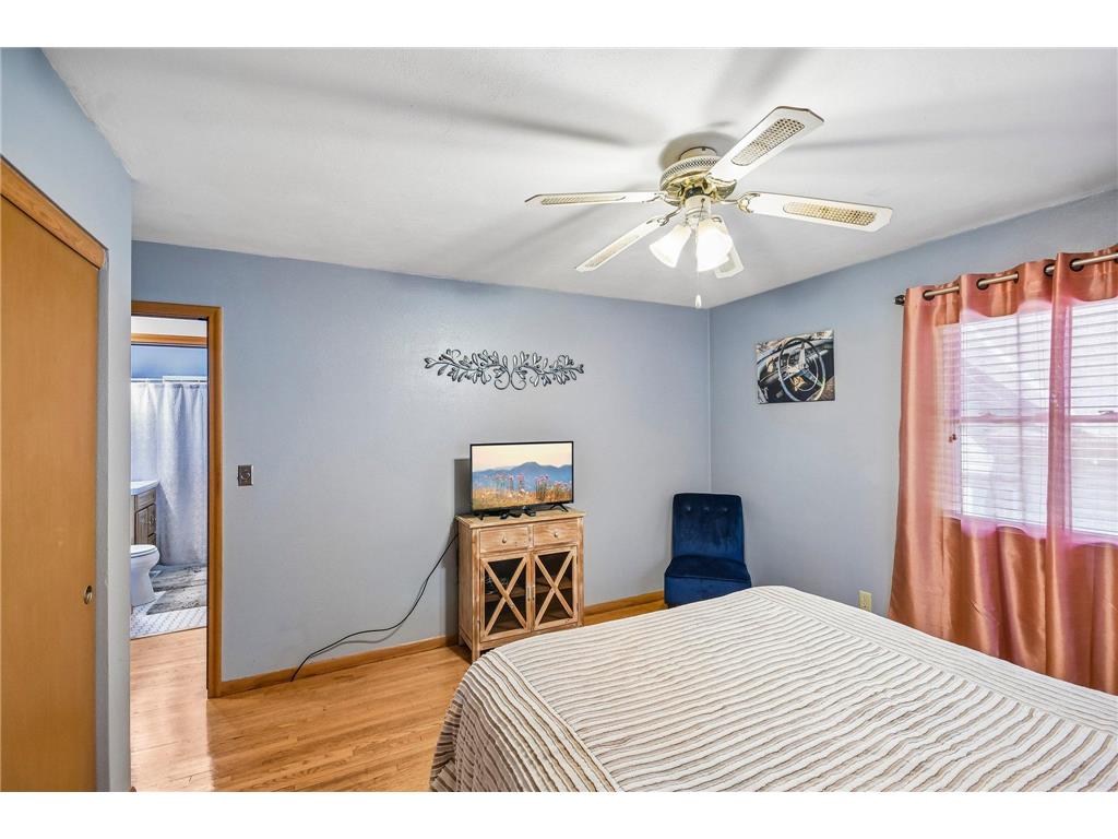 961 Livingston Avenue West Saint Paul MN 55118 7080229 image17