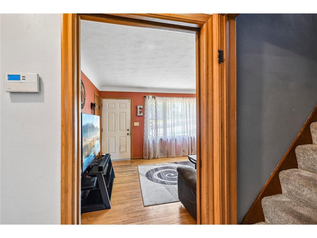 961 Livingston Avenue West Saint Paul MN 55118 7080229 image19