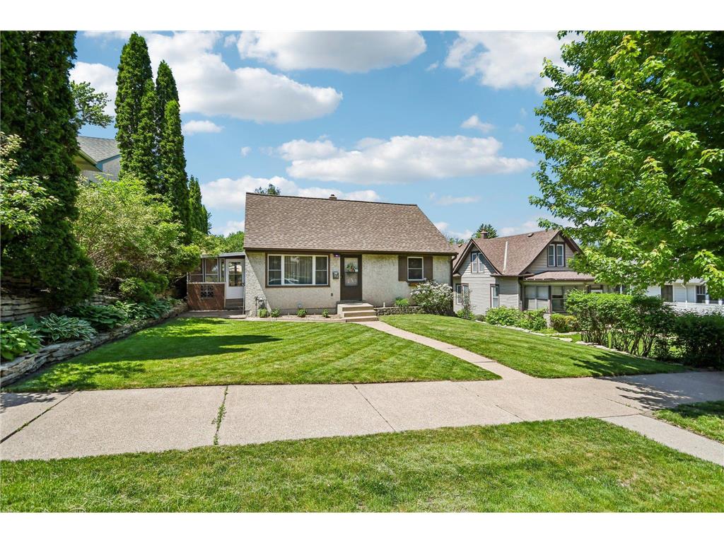 961 Livingston Avenue West Saint Paul MN 55118 7080229 image2