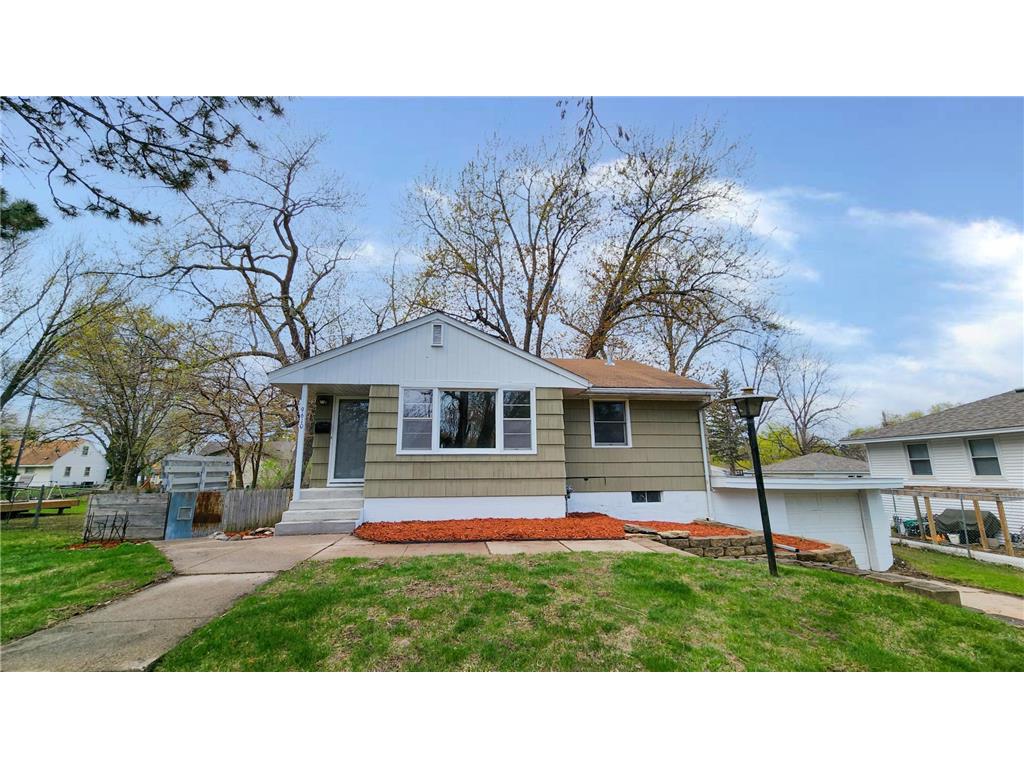 9610 Clinton Avenue S Bloomington MN 55420 6366646 image1