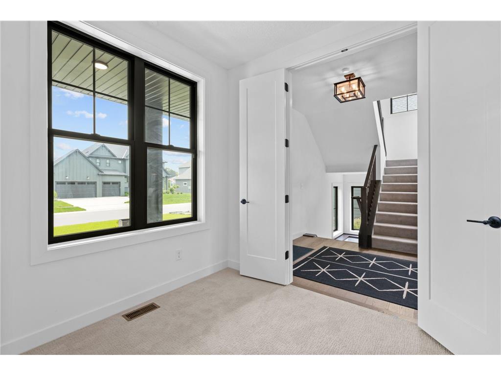 9612 Iron Horse Road Woodbury MN 55129 6742181 image8