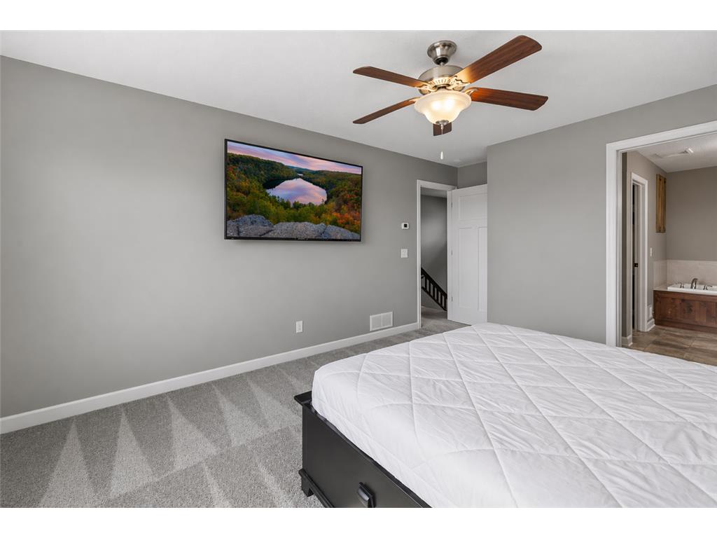 9614 198th Street W Lakeville MN 55044 7049059 image4