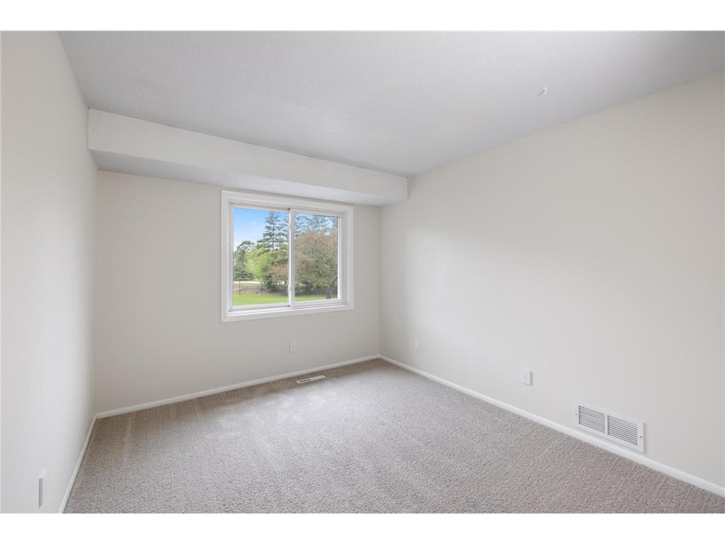 9619 Ensign Circle Bloomington MN 55438 7053489 image16