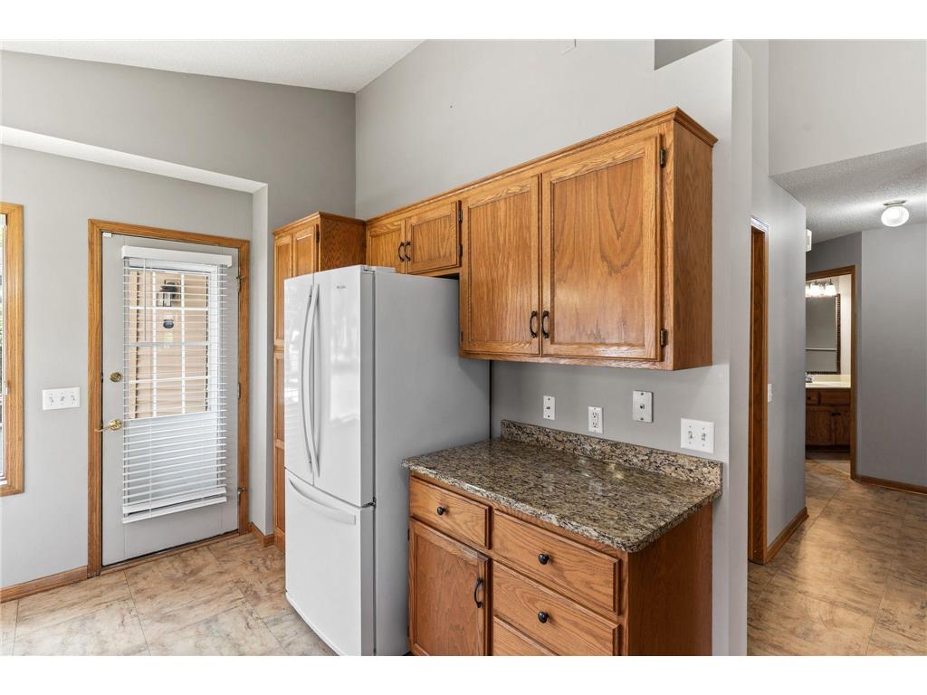 962 Stratford Lane W Burnsville MN 55337 7065918 image13