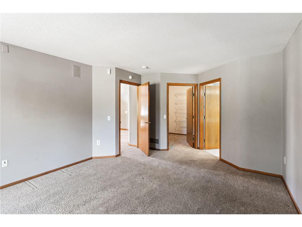 962 Stratford Lane W Burnsville MN 55337 7065918 image17
