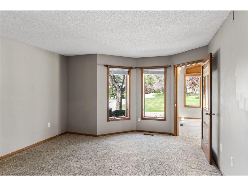 962 Stratford Lane W Burnsville MN 55337 7065918 image19