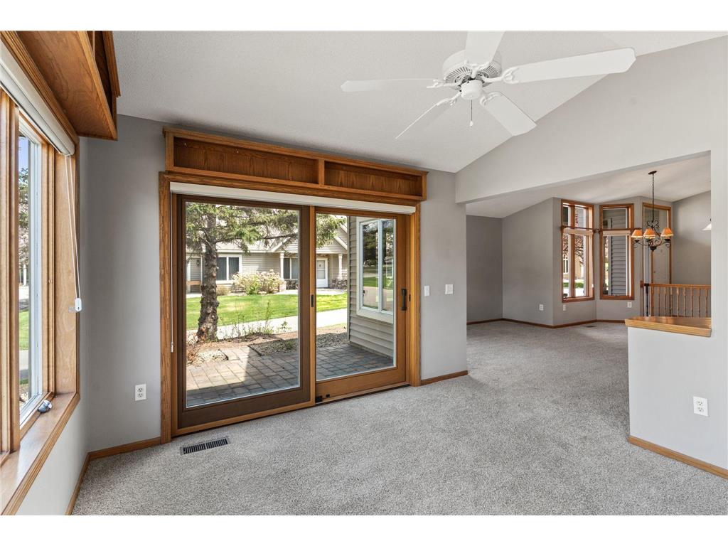 962 Stratford Lane W Burnsville MN 55337 7065918 image27