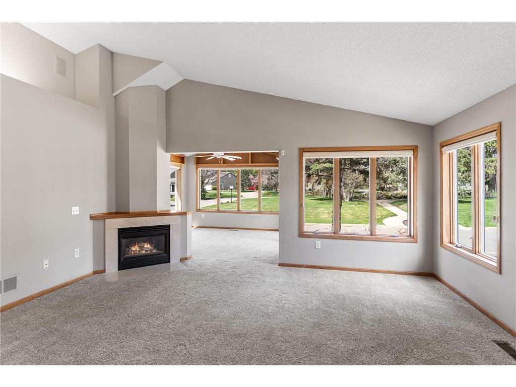 962 Stratford Lane W Burnsville MN 55337 7065918 image5