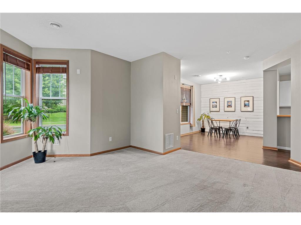 9620 Washington Boulevard #1 Chanhassen MN 55317 7087395 image10