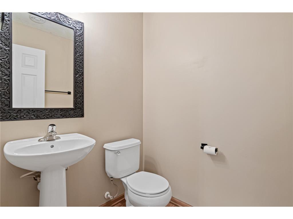 9620 Washington Boulevard #1 Chanhassen MN 55317 7087395 image19