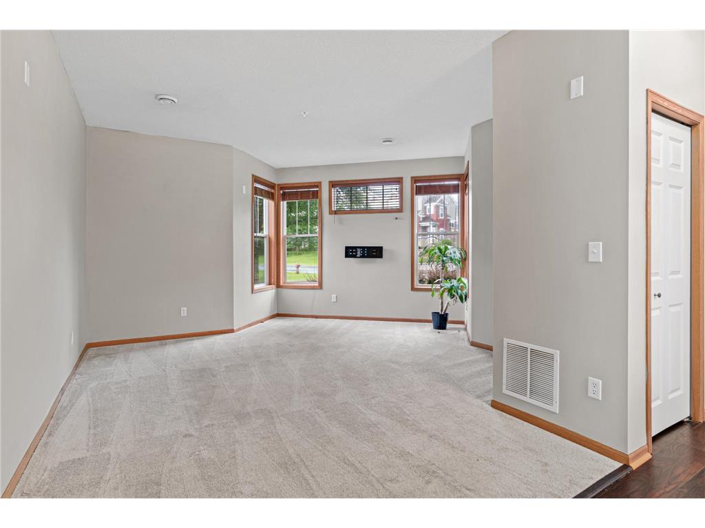 9620 Washington Boulevard #1 Chanhassen MN 55317 7087395 image9