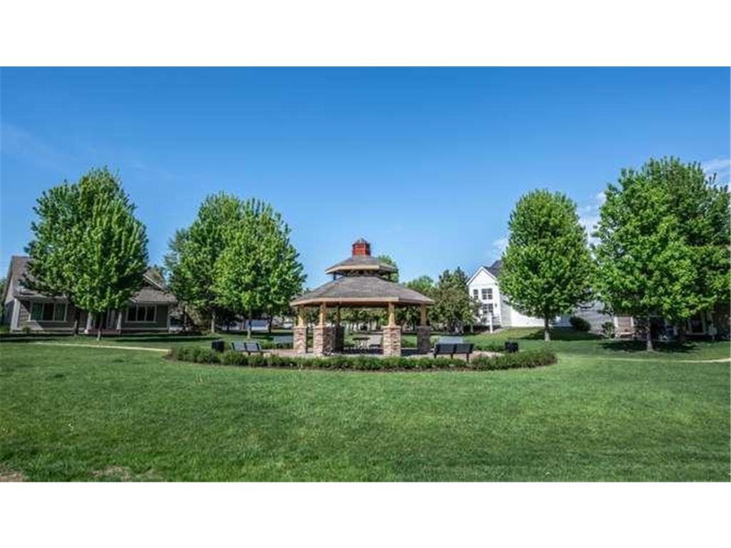 9621 Scott Lane N Brooklyn Park MN 55443 7077458 image25