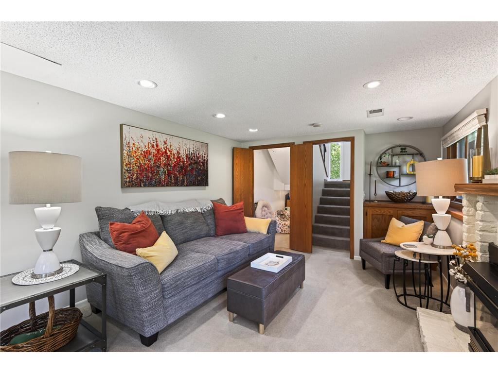 9625 Hampshire Lane Eden Prairie MN 55347 7069333 image29