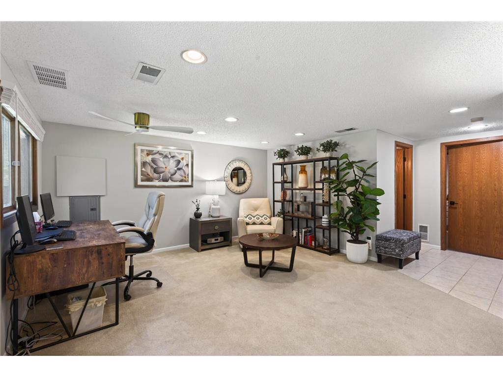 9625 Hampshire Lane Eden Prairie MN 55347 7069333 image31