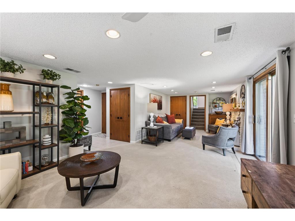 9625 Hampshire Lane Eden Prairie MN 55347 7069333 image33