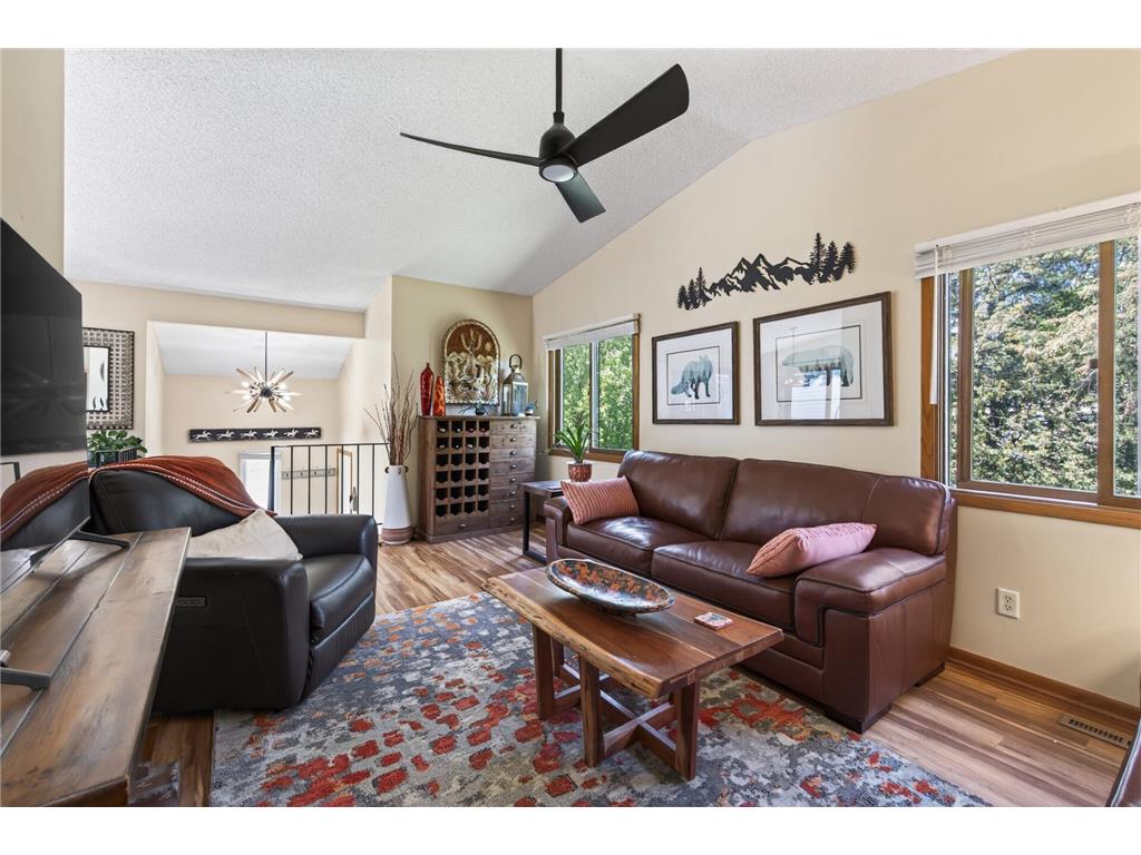 9625 Hampshire Lane Eden Prairie MN 55347 7069333 image9