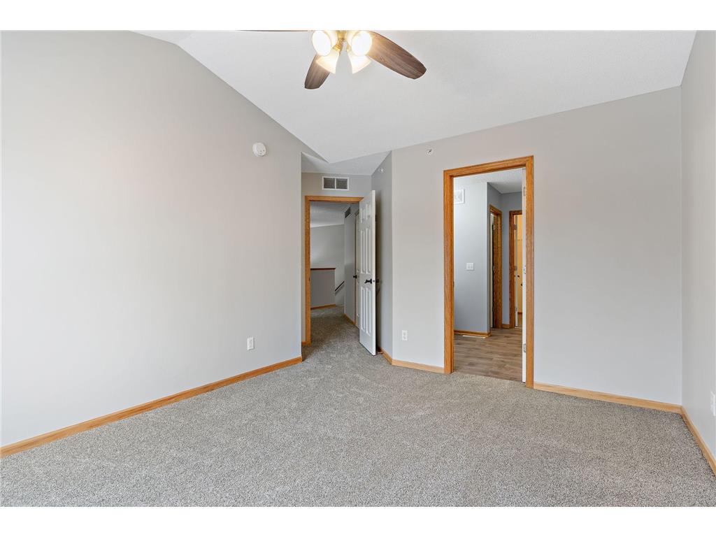 9625 Linden Lane N Brooklyn Park MN 55443 6823447 image10