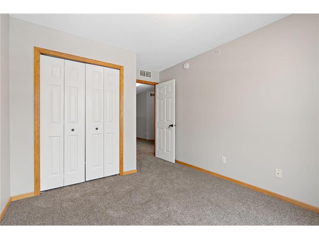 9625 Linden Lane N Brooklyn Park MN 55443 6823447 image8