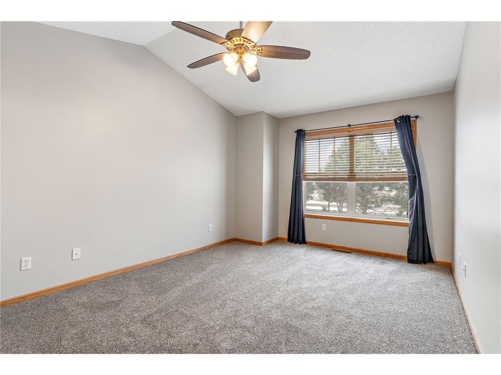 9625 Linden Lane N Brooklyn Park MN 55443 6823447 image9