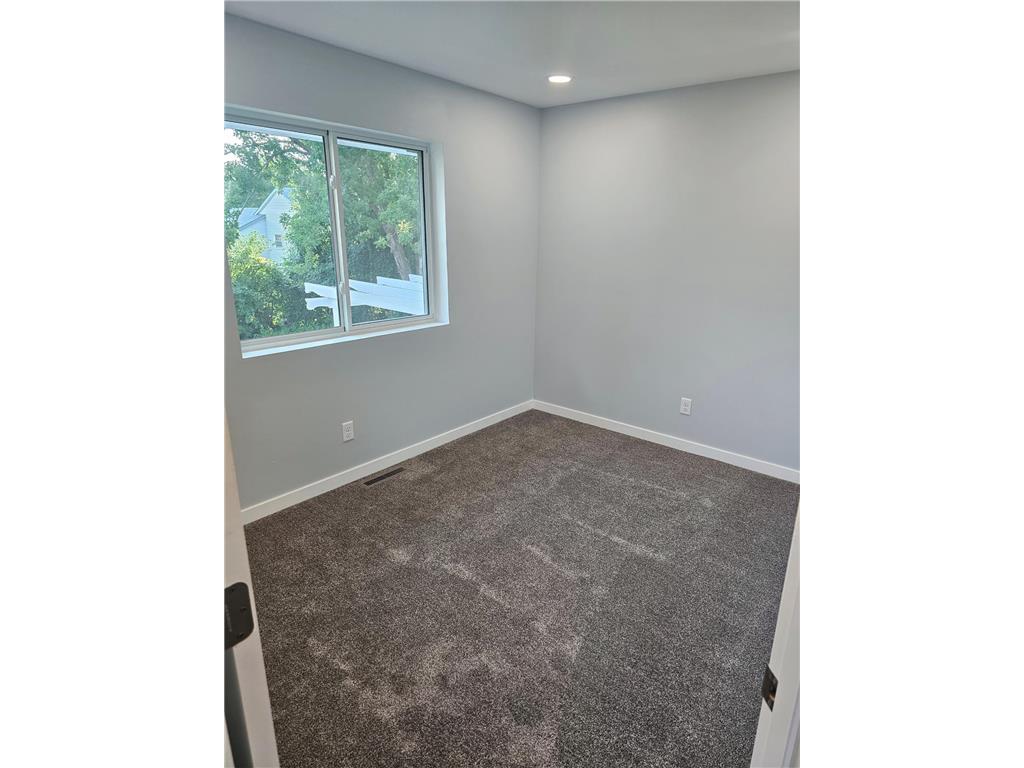 9625 Sheridan Avenue N Brooklyn Park MN 55444 7109062 image12